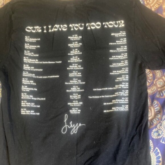 Lizzo Concert T-Shirt - Picture 2 of 3